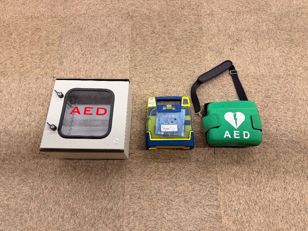 AED Cardiac Science Powerheart G3 Automatisch + kast en tas, Ophalen, Gebruikt