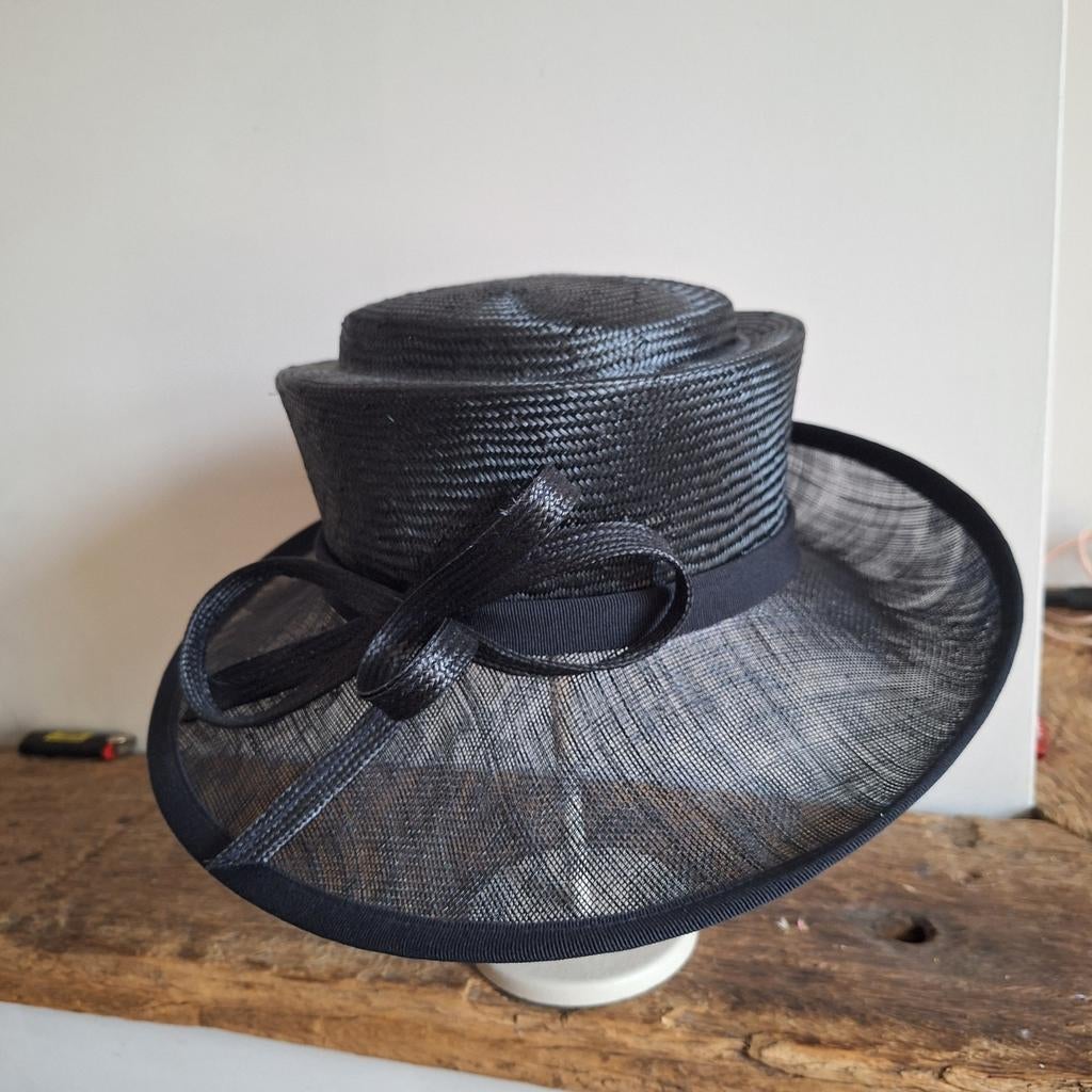 Weba hats blauw, Kleding | Dames, Hoeden en Petten, Weba hats, Ophalen of Verzenden, 56 of 57 cm (M, 7 of 7⅛ inch)