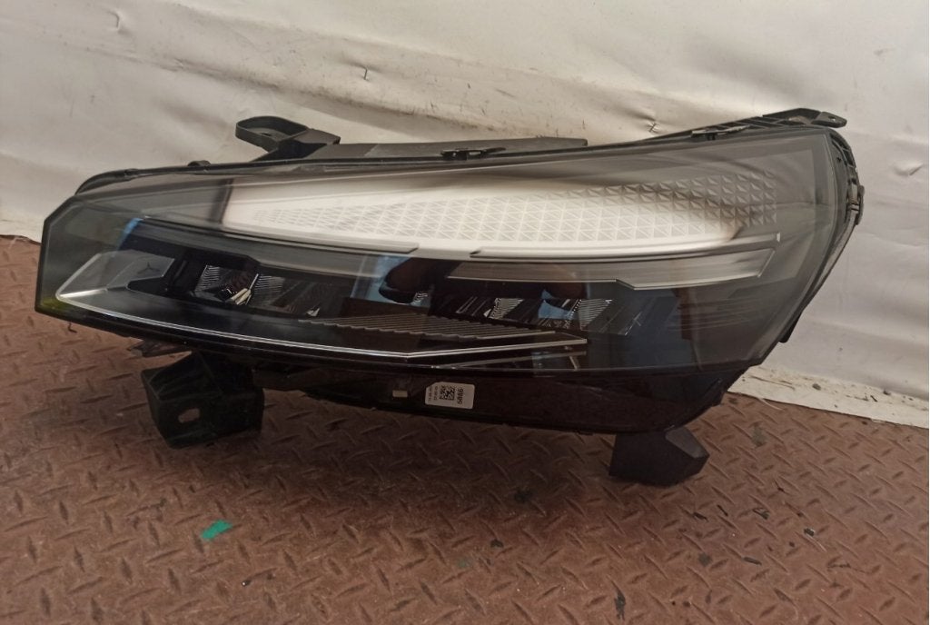 Renault clio 5 V full led facelift koplamp 260600149R, Niet ingevuld, Gebruikt, Renault, Niet ingevuld