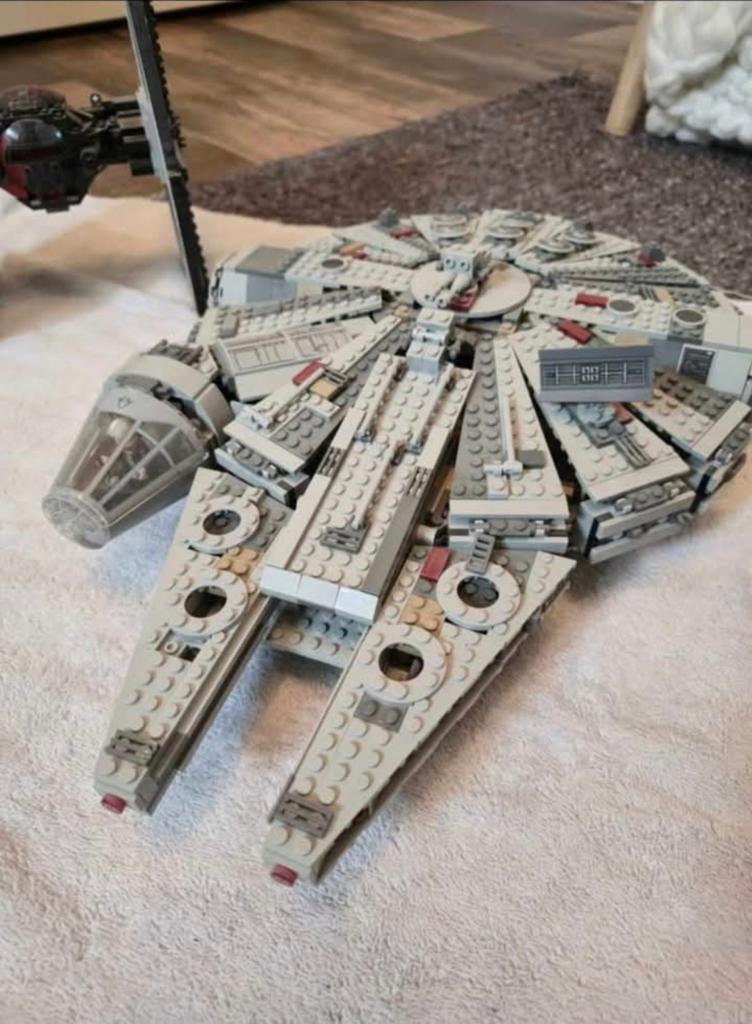 Lego Star Wars Millennium Falcon & TIE Fighter, Ophalen of Verzenden, Gebruikt
