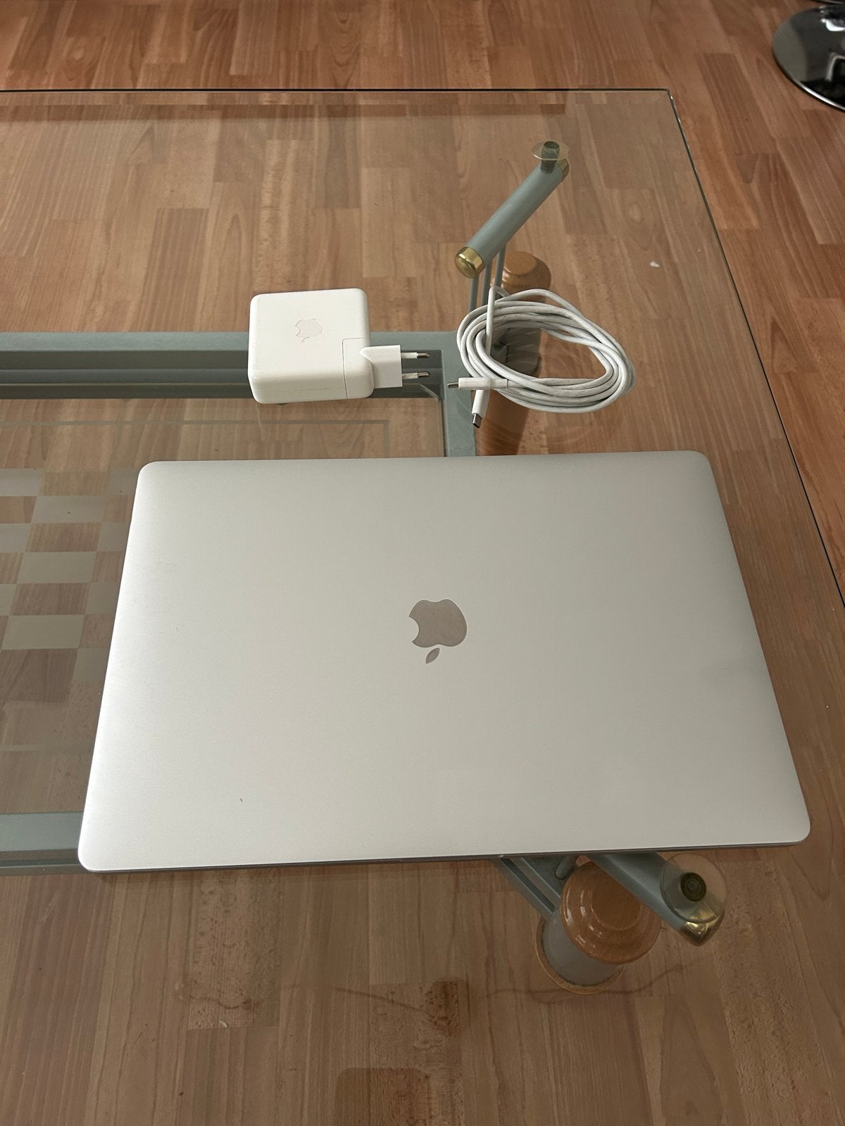 MacBook Pro 15 inch 2019 i7 32GB RAM - Goede staat, Computers en Software, Apple Macbooks, Zo goed als nieuw, MacBook Pro, 15 inch