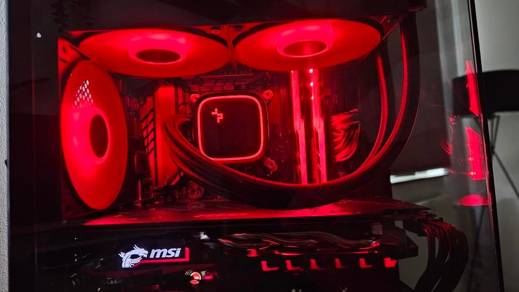 Gaming PC: i7 | GTX 1060 Gaming X | 1TB NVMe | RGB, Computers en Software, Ophalen, Zelf gebouwde pc, Zo goed als nieuw, Gaming