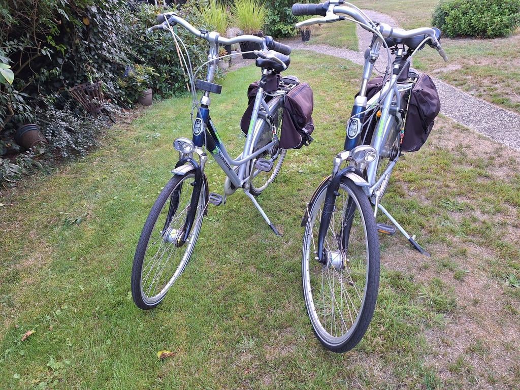 Stel mooie  dames en heren fietsen. Merk Gazelle, Ophalen, Zo goed als nieuw, Gazelle
