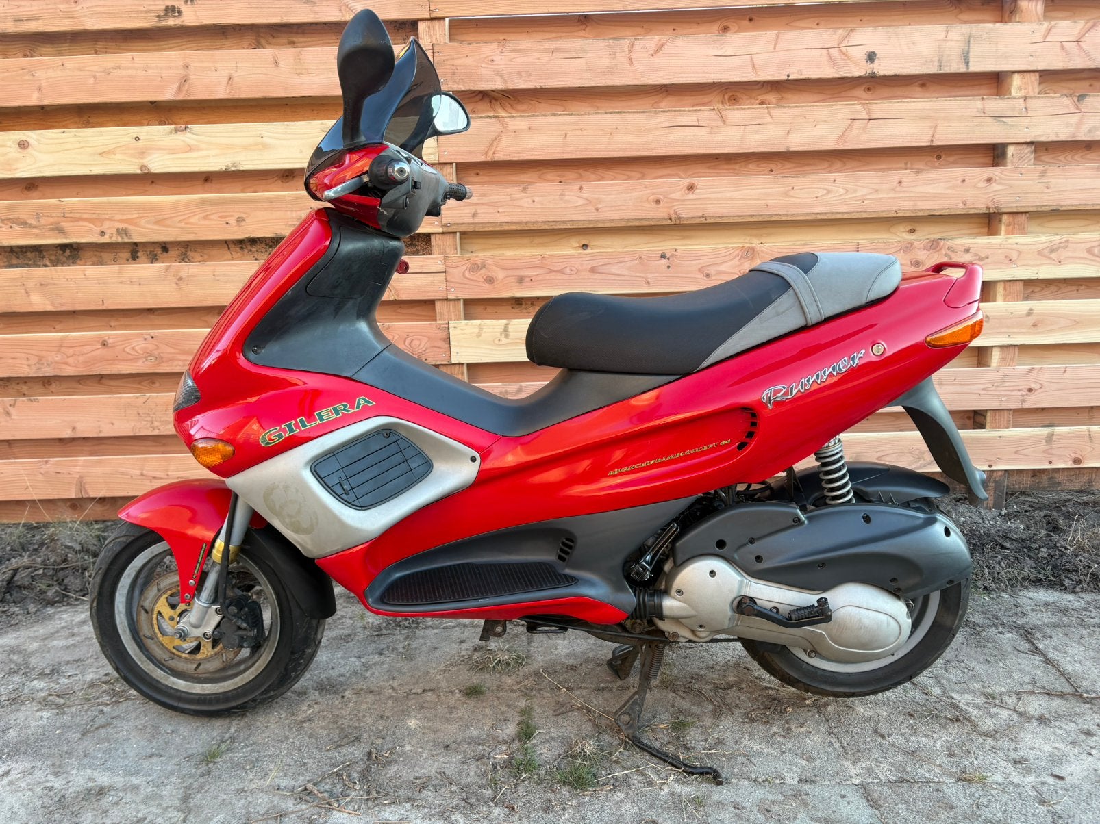 Gilera runner 180cc 2takt opknapper, Fietsen en Brommers, Scooters | Piaggio, Ophalen, Tweetakt, Gebruikt, Overige modellen
