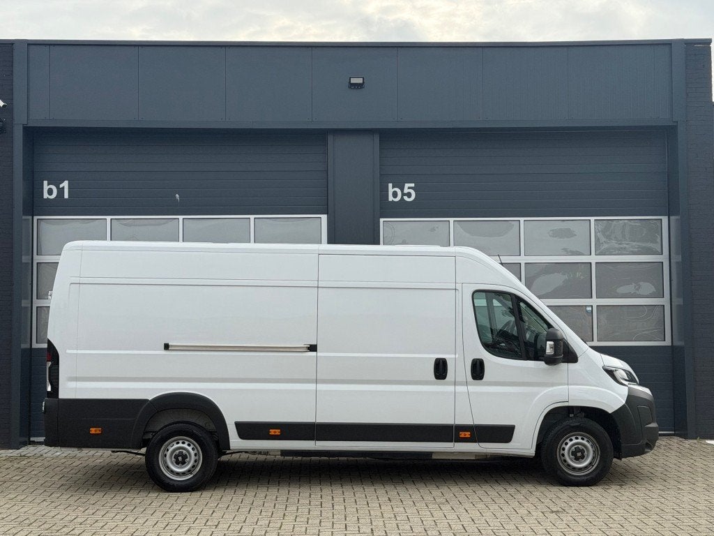 Fiat DUCATO L4H2 e-Ducato 205KW 110kWh 424km WLTP / Carplay, Auto's, Automaat, Met garantie (alle), Wit, 3 stoelen