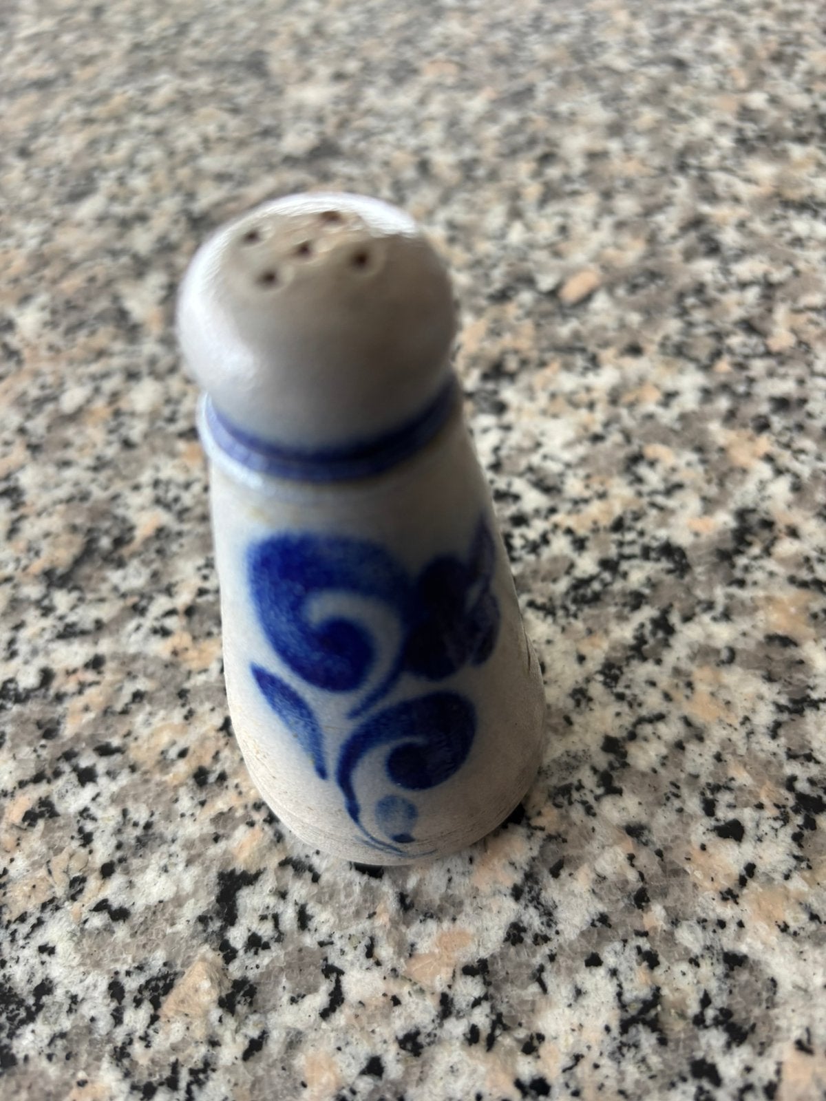 Peper strooier keuls aardewerk. Vintage, Verzenden