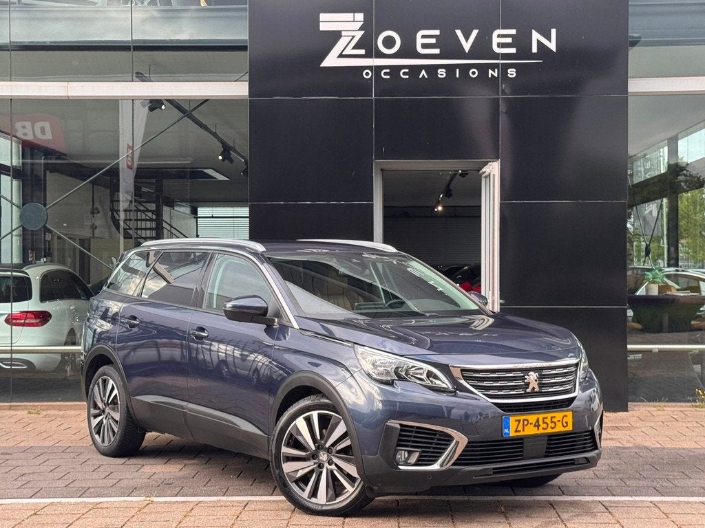 Peugeot 5008 1.2 PureTech Blue Lease Executive/ leder/, Auto's, Peugeot, Voorwielaandrijving, 1199 cc, Blauw, 7 stoelen