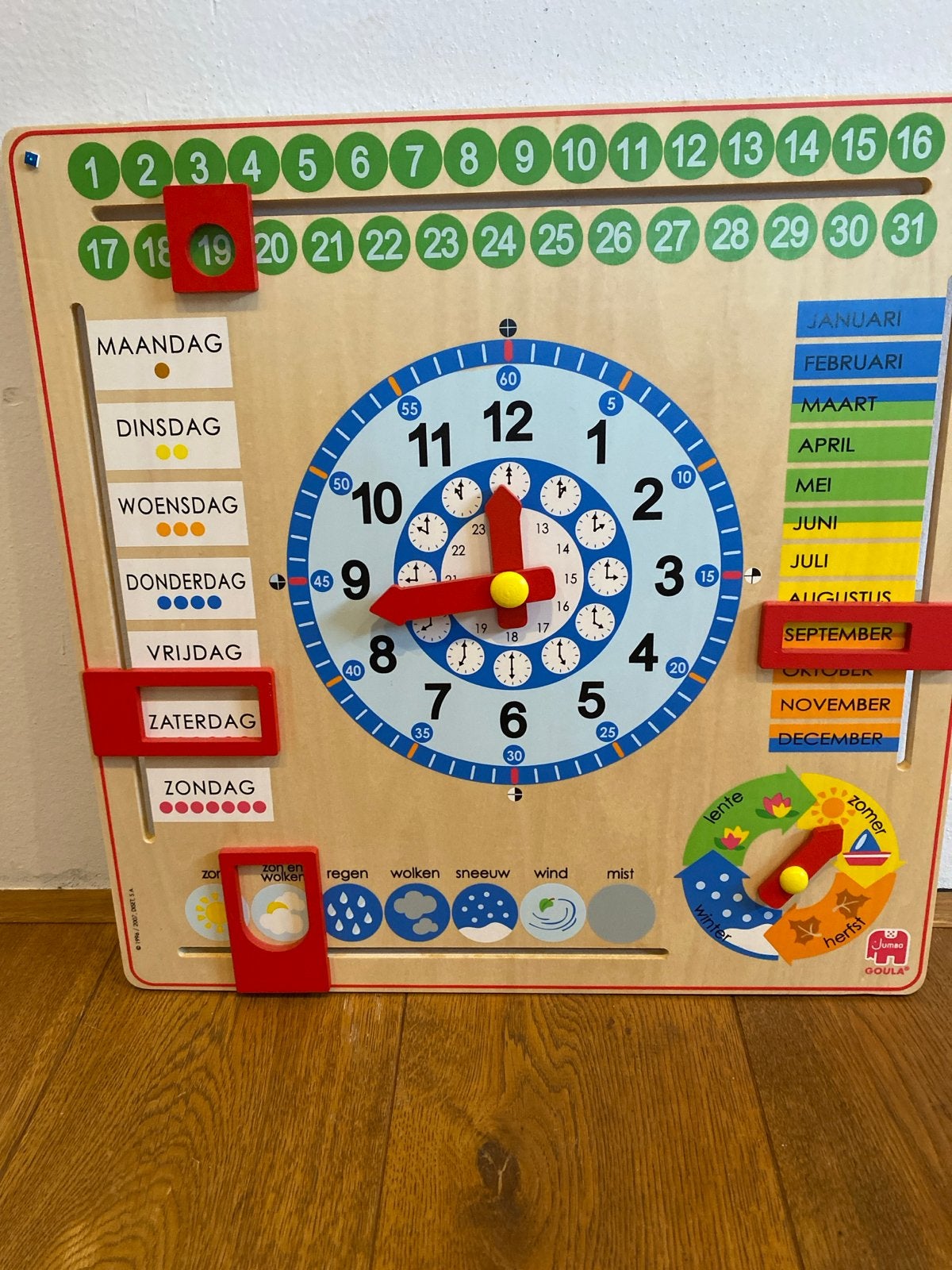 Houten Kalenderklok - Leer dagen, maanden, seizoenen en tijd, Kinderen en Baby's, Ophalen of Verzenden, Zo goed als nieuw, Knutselen