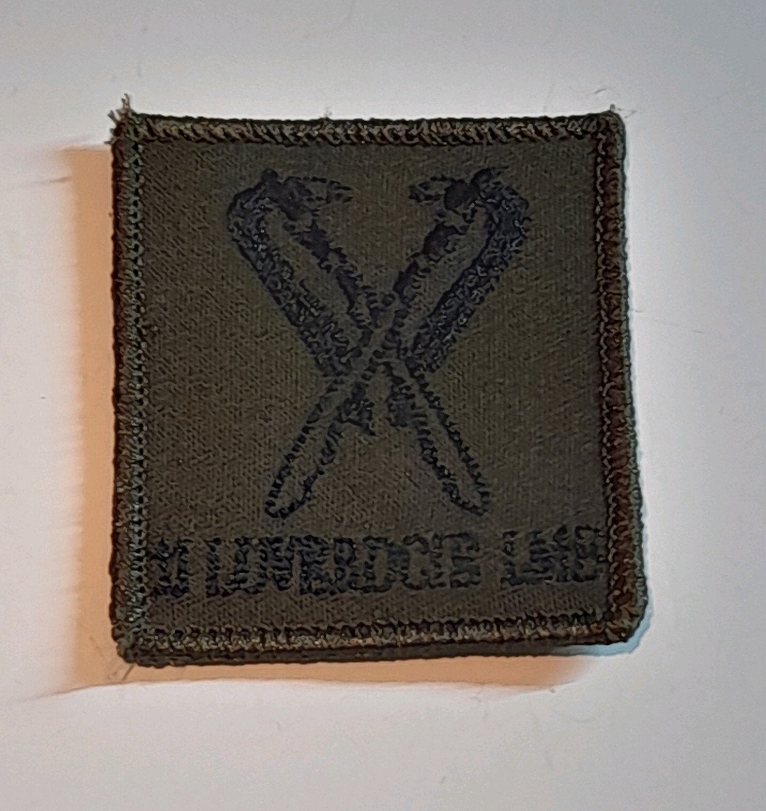 Borstembleem 11 LUCHTVERDEDIGINGS COMPAGNIE 11AMB, Verzamelen, Militaria | Algemeen, Ophalen of Verzenden, Landmacht, Nederland
