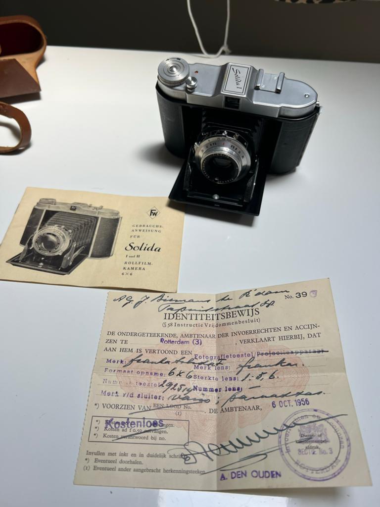 Franka Solida 6x6 camera uit de jaren '50 met toebehoren, Audio, Tv en Foto, Fotocamera's Analoog, Ophalen of Verzenden, Gebruikt