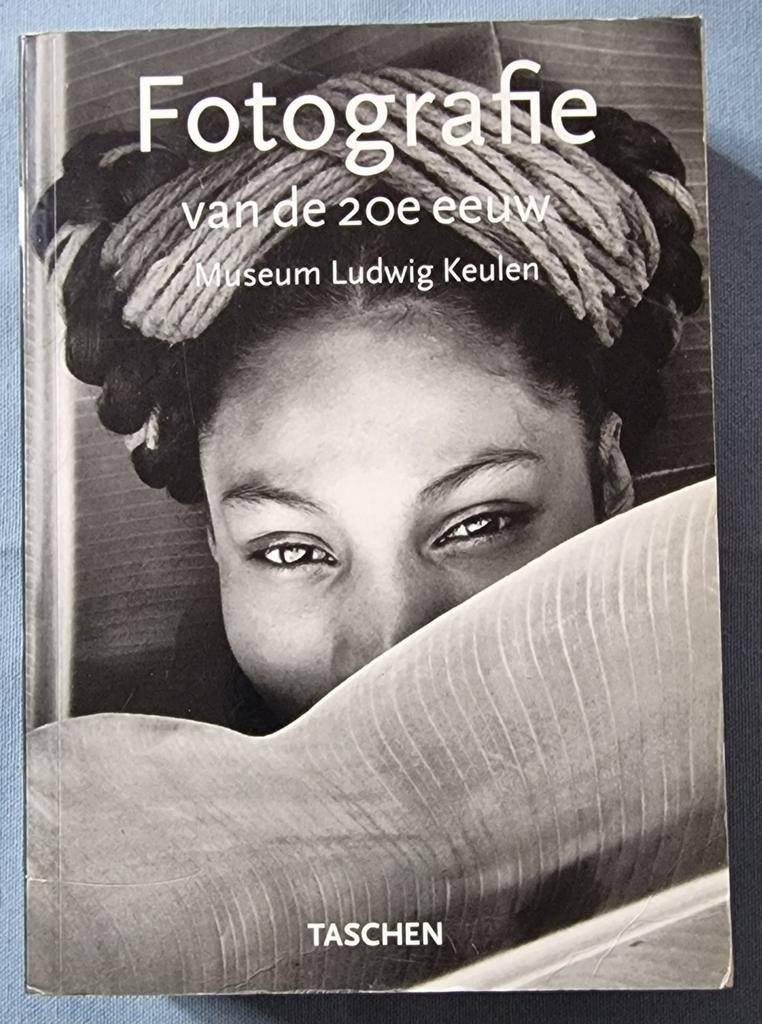Fotografie van de 20e eeuw - Museum Ludwig Keulen, Ophalen of Verzenden, Gelezen, Fotografie algemeen, Diverse auteurs