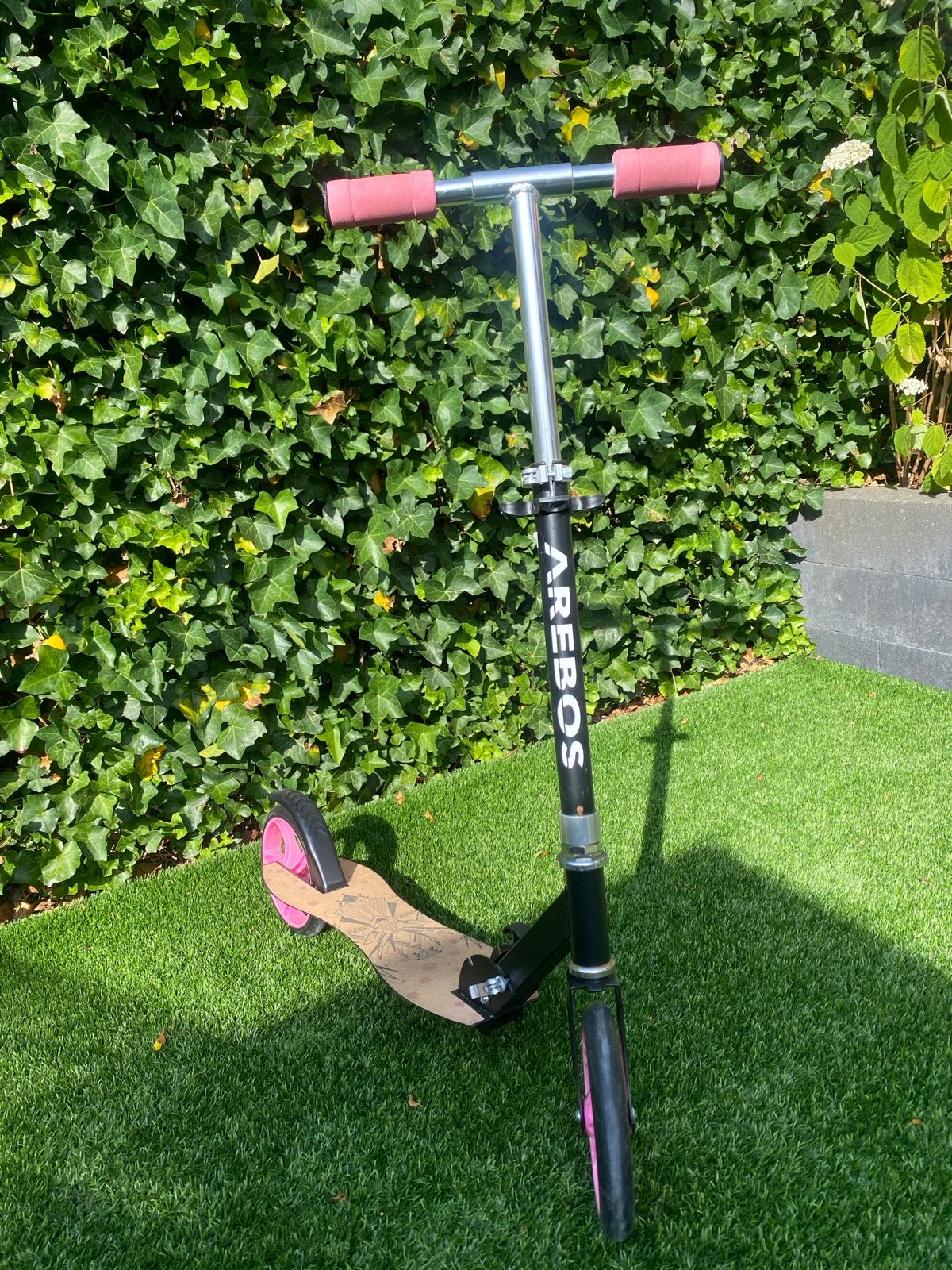 Stoere roze Arebos step, verstelbaar en inklapbaar, Fietsen en Brommers, Steps, Ophalen, Gebruikt, Gewone step