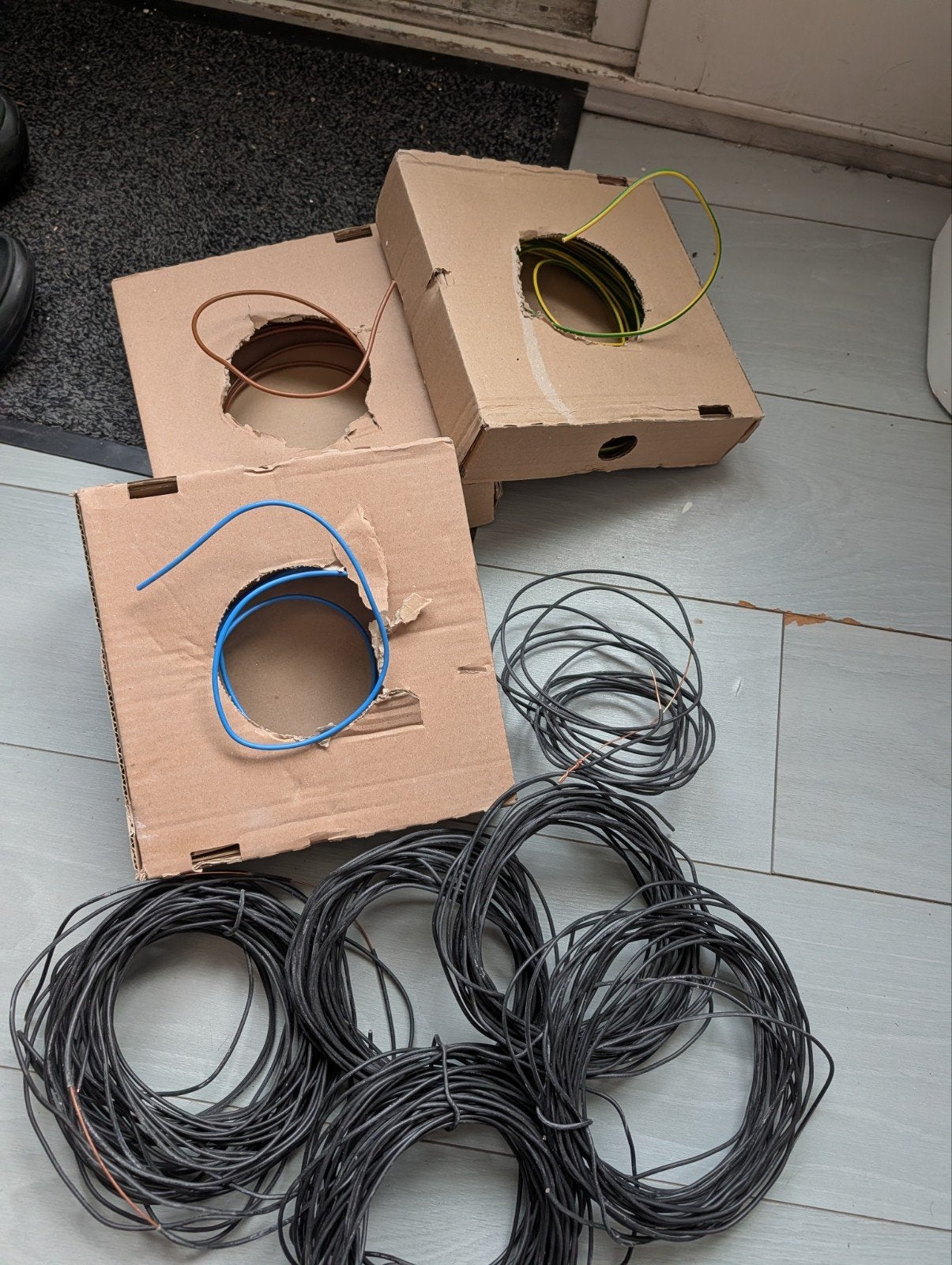 3x 50m 2,5mm VD installatiedraad, blauw+bruin+geelgroen, Doe-het-zelf en Verbouw, Ophalen of Verzenden, Nieuw, Gamma, Kabel of Snoer
