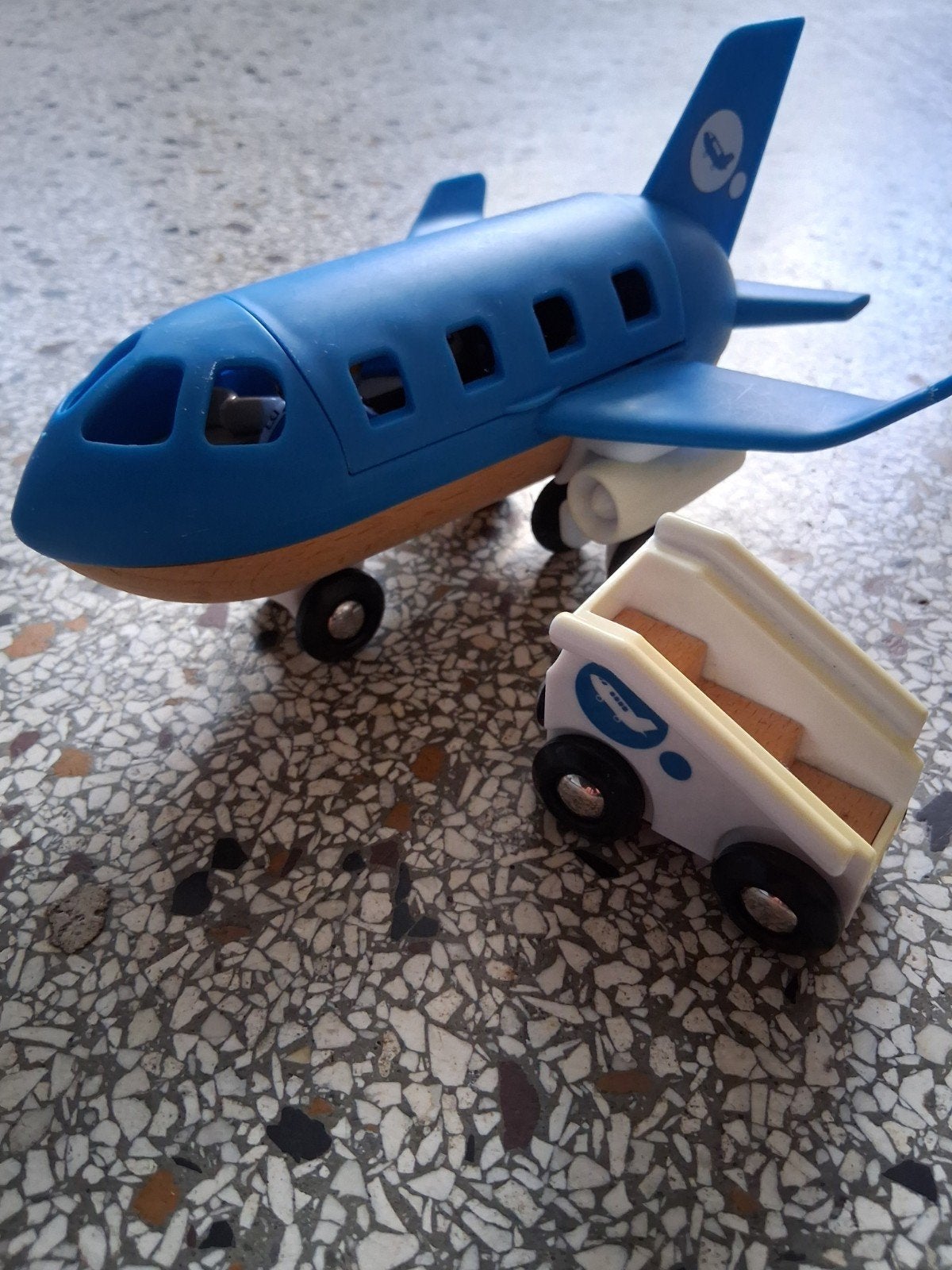Brio World Vliegtuig met figuren en accessoires, Ophalen of Verzenden, Gebruikt