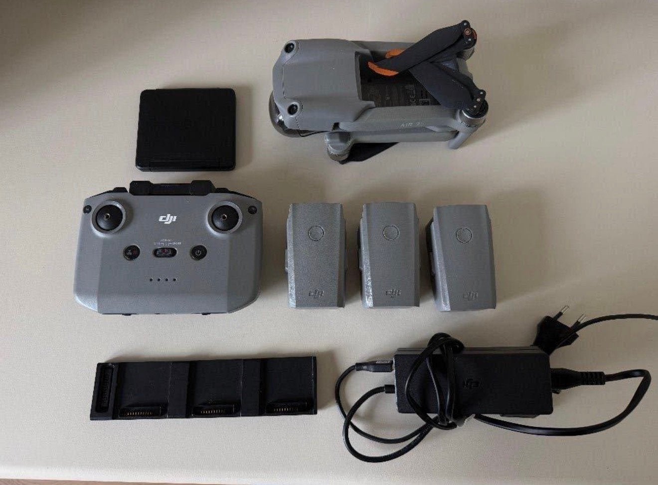 DJI Mavic Air 2S Fly More Combo – Compleet: Zeer nette staat, 30 tot 45 minuten, Cameradrone, Return to Home, Zo goed als nieuw
