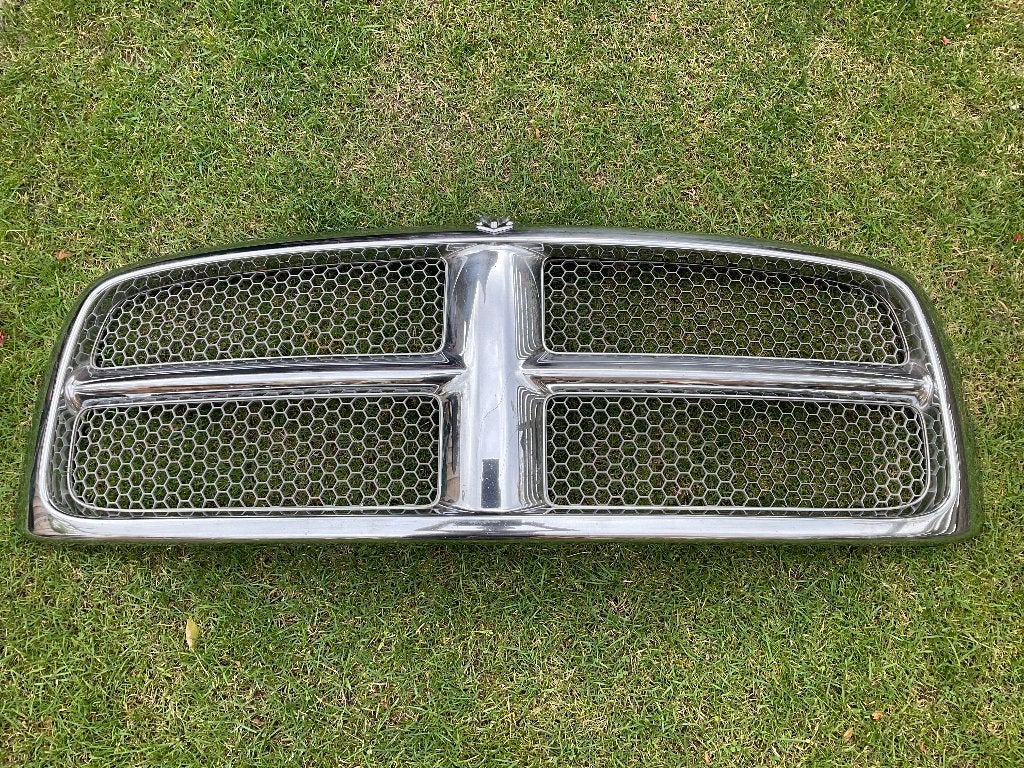 Dodge Ram grille, Auto-onderdelen, Carrosserie en Plaatwerk, Ophalen, Gebruikt, Voor, Dodge