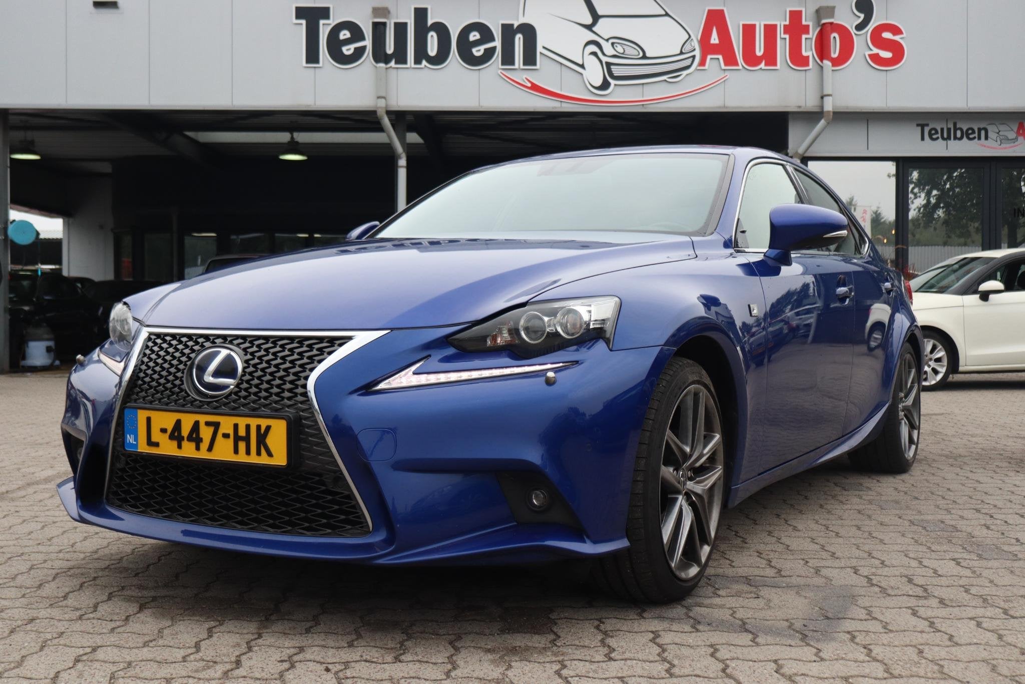Lexus IS 300h Hybrid F-Sport Line | Leder | Stoel verwarming, Auto's, Lexus, Automaat, Automatische klimaatregeling, Achterwielaandrijving