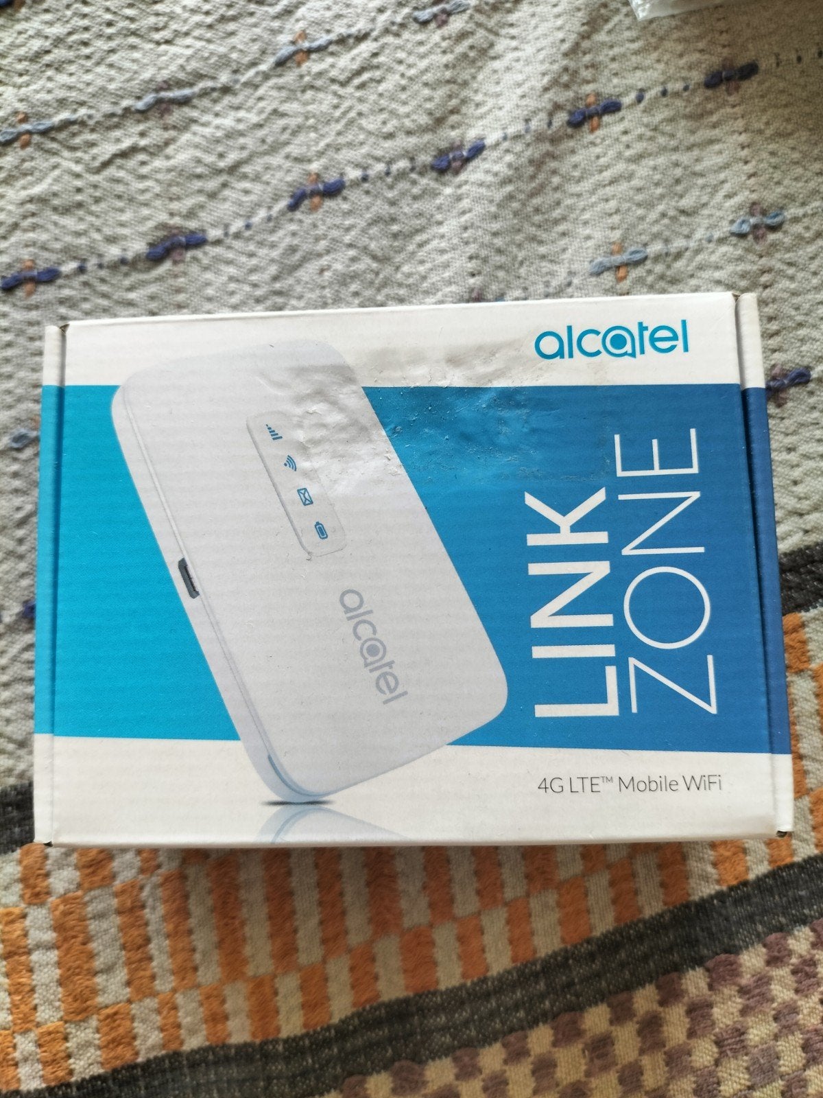 Alcatel Link Zone 4G LTE Mobile WiFi Router MW40, Computers en Software, Routers en Modems, Verzenden, Nieuw, Router, Alcatel