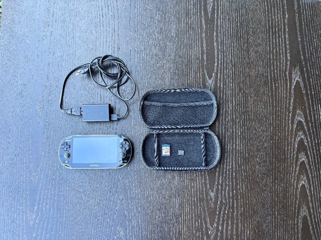 PS-Vita 1104 Oled 3G+Wifi, Spelcomputers en Games, Spelcomputers | Sony PlayStation Vita, Ophalen, Gebruikt, Zwart, Met games