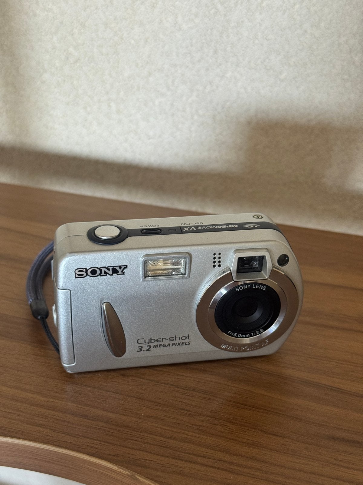 Sony DSC P32 Cyber-shot 3.2 Megapixels Compactcamera, Gebruikt, Compactcamera, Sony, Minder dan 4 keer