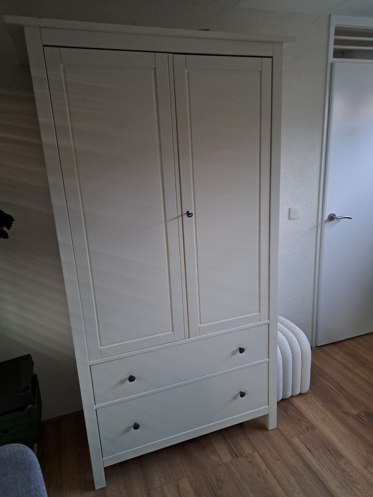 Ikea Hemnes kledingkast met lades, Met deur(en), Gebruikt, Landelijk, Klassiek, 25 tot 50 cm