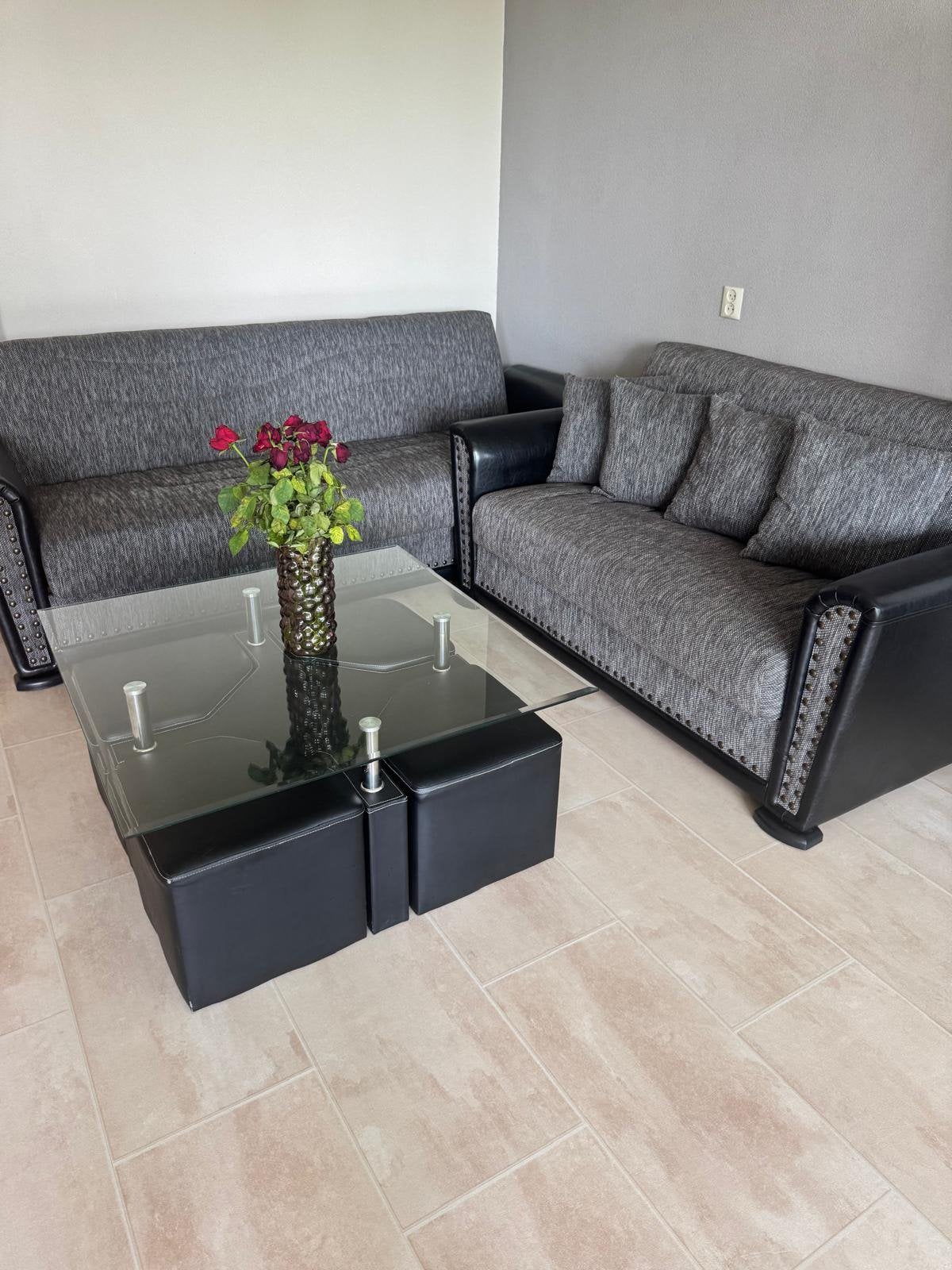Complete inboedel, bank salontafel, tv kast etc etc!, Ophalen