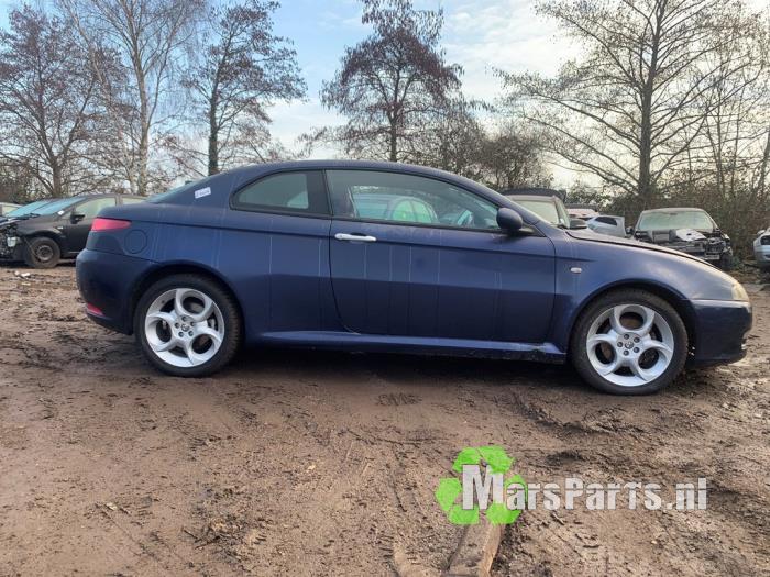 Tank Klep van een Alfa Romeo GT, Auto-onderdelen, Carrosserie en Plaatwerk, Gebruikt, -, -, Ophalen of Verzenden