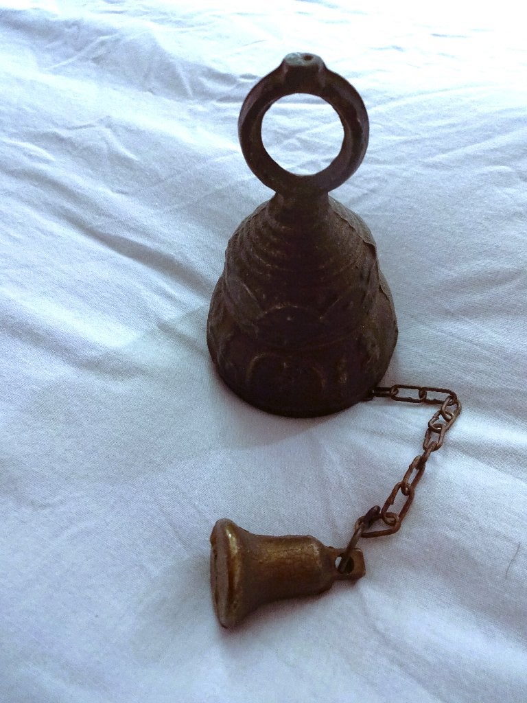 Vintage massief messing /koperen bel met dubbele klepel, Verzenden