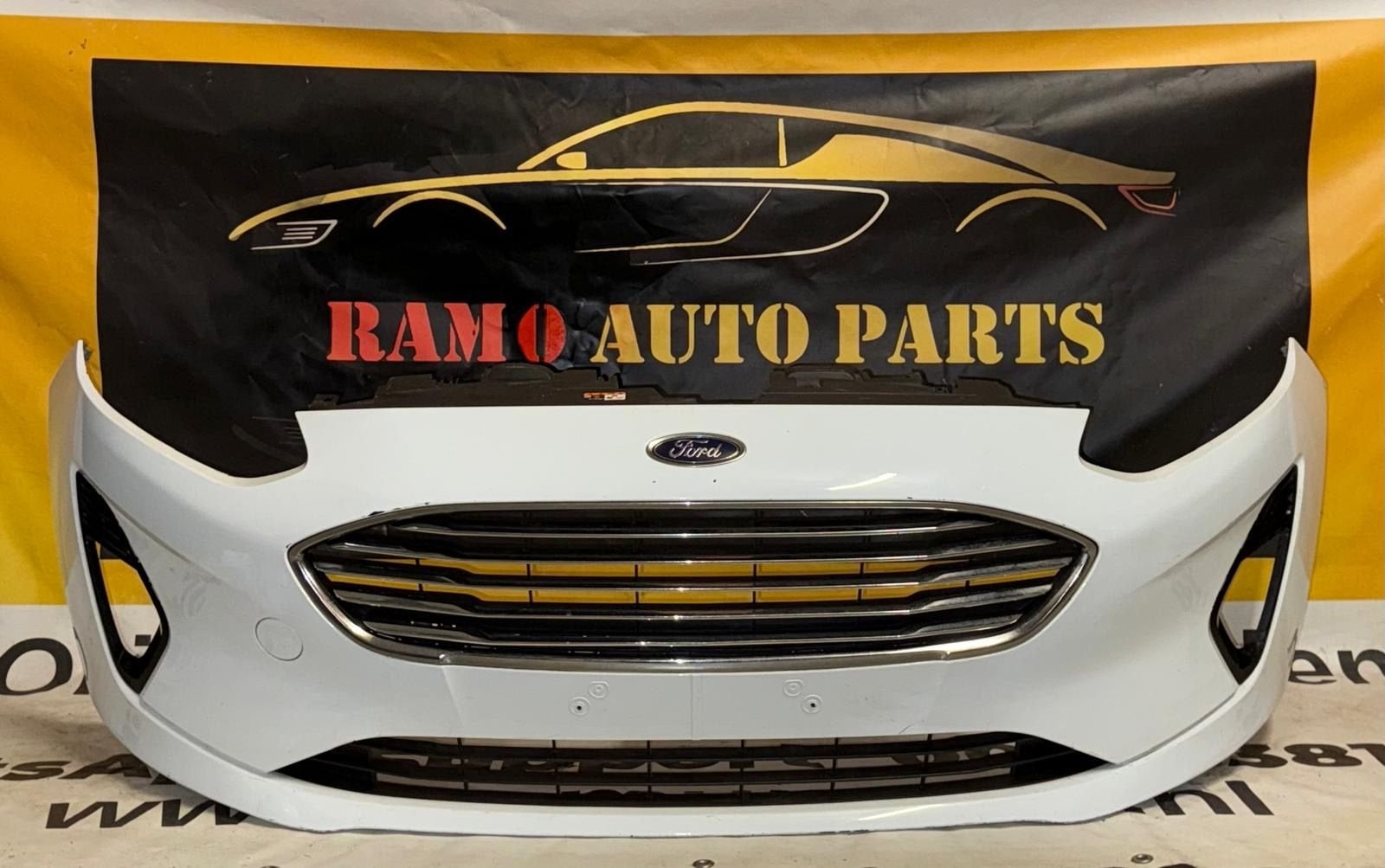 FORD fiesta VIII voorbumper H1BB-17757-AP, Auto-onderdelen, Gebruikt, -, Voor, -