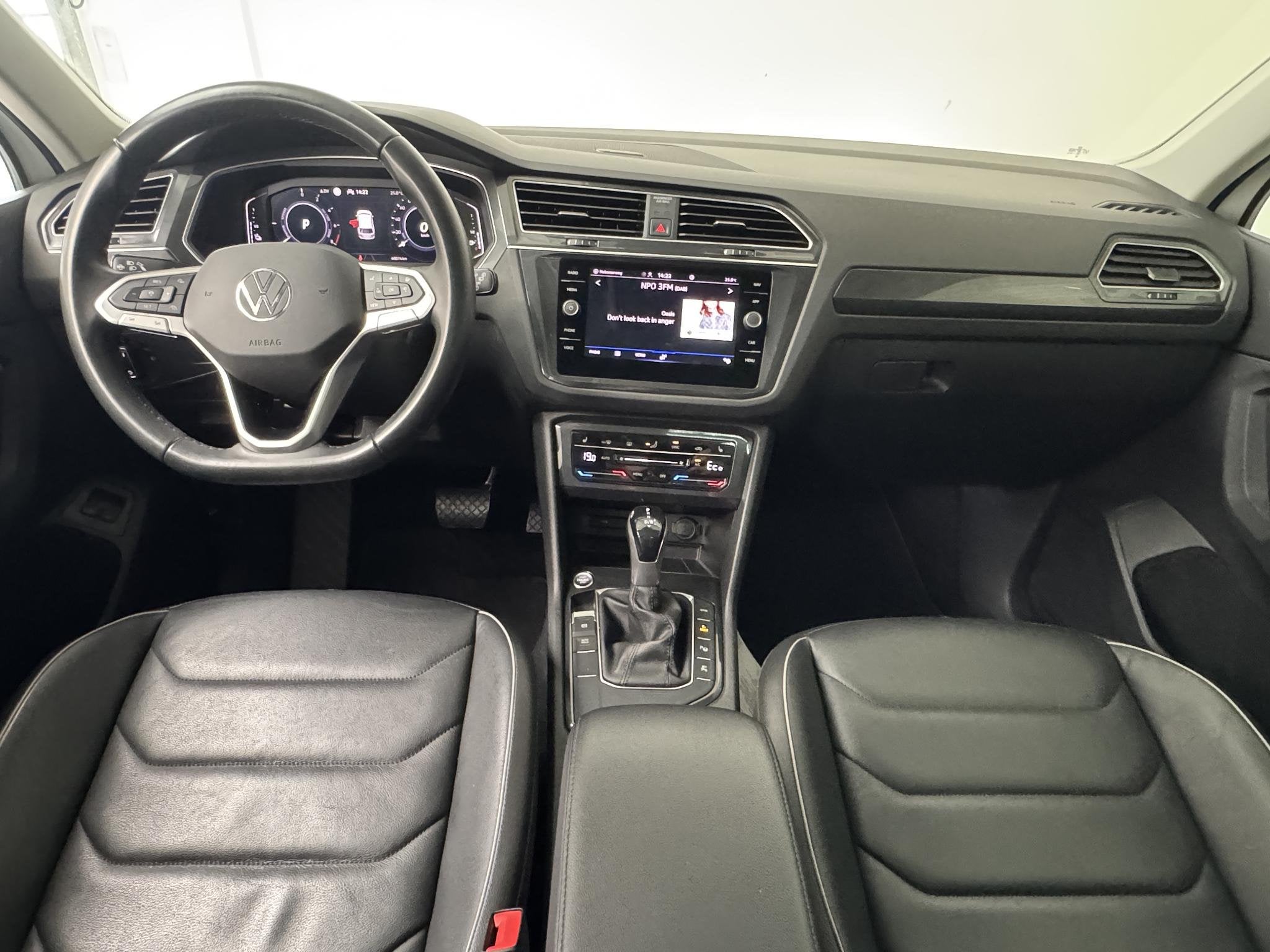 Volkswagen Tiguan 1.4 TSI eHybrid Elegance | SOH 97% | Navig, Auto's, 1716 kg, Stof, 4 cilinders, Met garantie (alle)