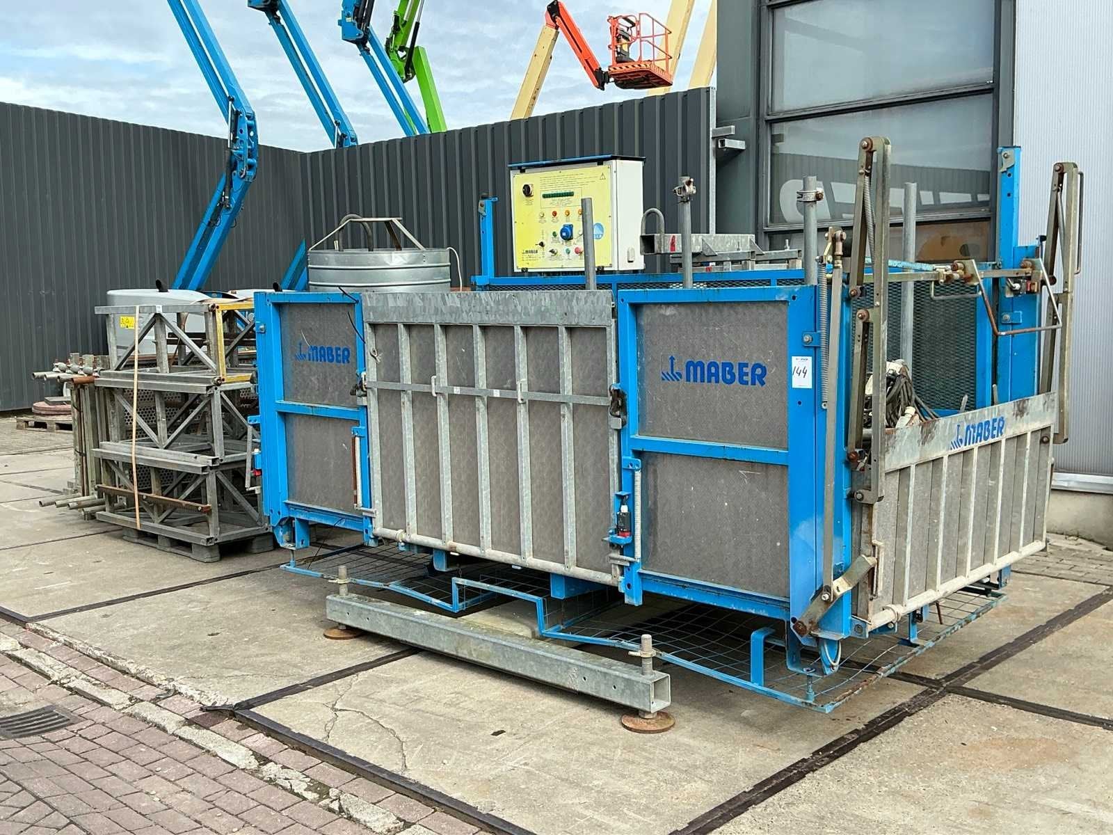 2011 Maber DMH Bouwlift
