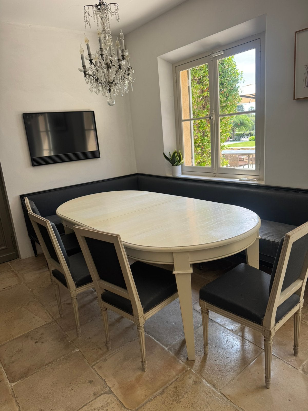 Frans antieke ovale eettafel 205 cm lang, Huis en Inrichting, Ophalen, Gebruikt, Frans antiek, 6 tot 8 stoelen