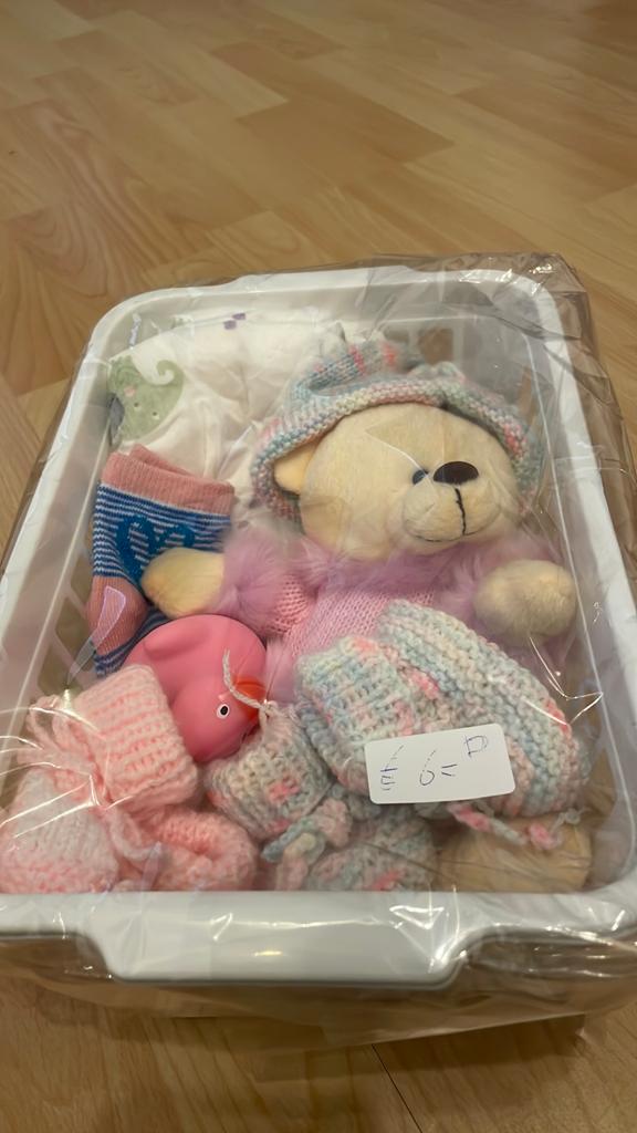 Uitverkoop ktaamcadeau voor een meisje, Ophalen, Zo goed als nieuw