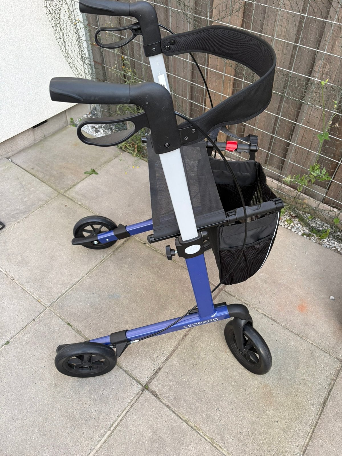 Mobilex Leopard rollator met zachte wielen, als nieuw €75, Diversen, Ophalen, Zo goed als nieuw