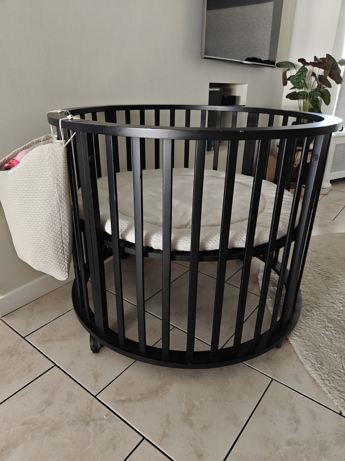 Ronde box Europe Baby zwart incl. boxkleed & boxzak, Ophalen, Gebruikt, Rond, In hoogte verstelbaar