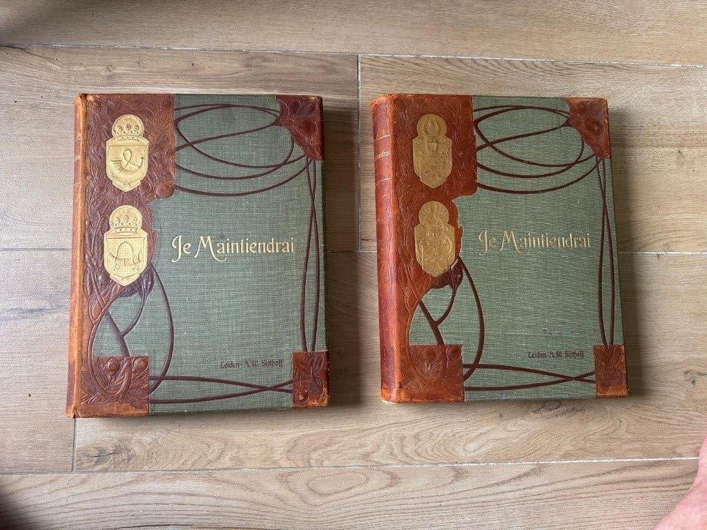 "Je Maintiendrai - Een boek over Nassau en Oranje (2 delen, Ophalen of Verzenden