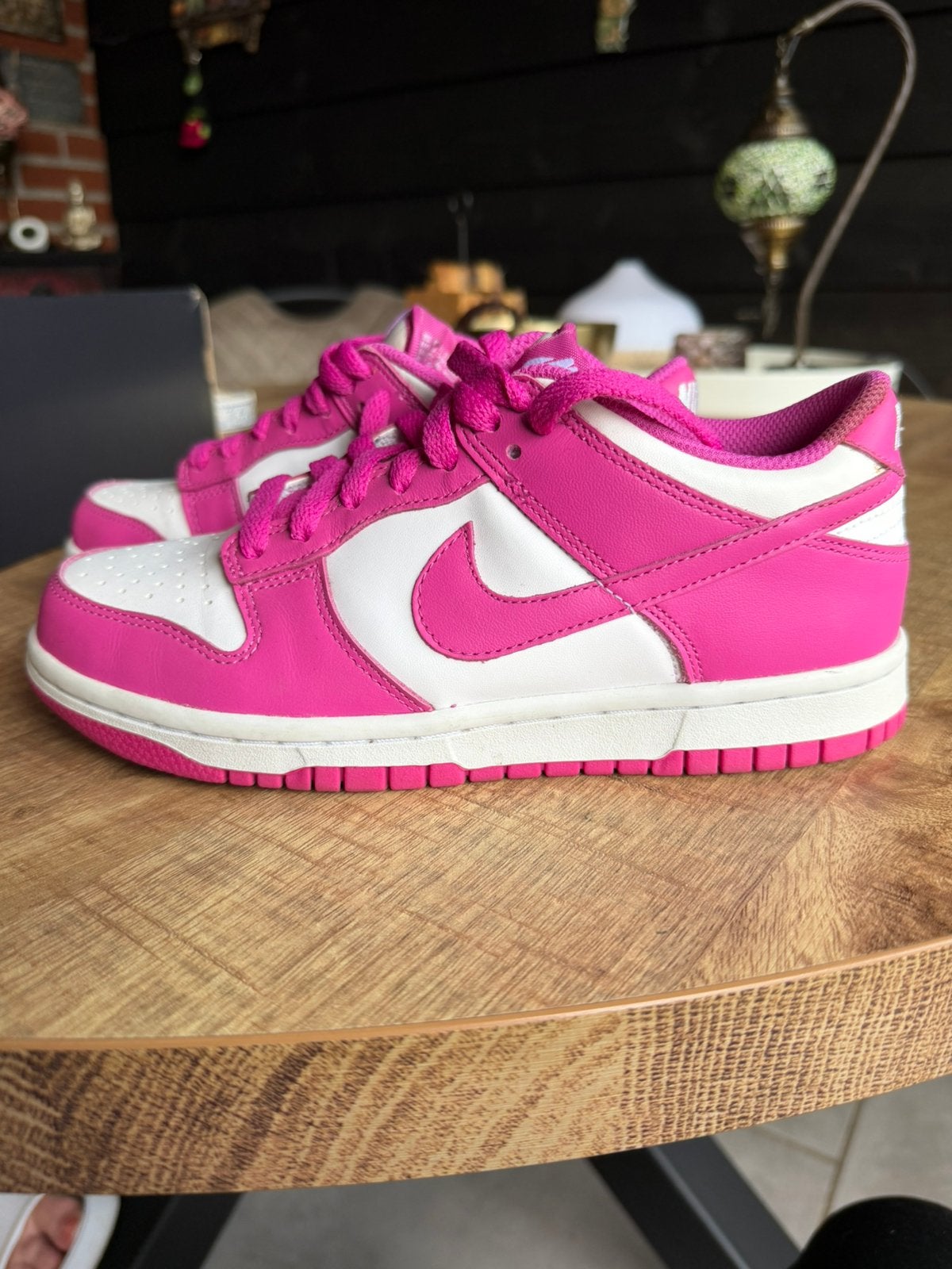 Nike dunks, Ophalen of Verzenden, Roze, Sneakers of Gympen, Zo goed als nieuw