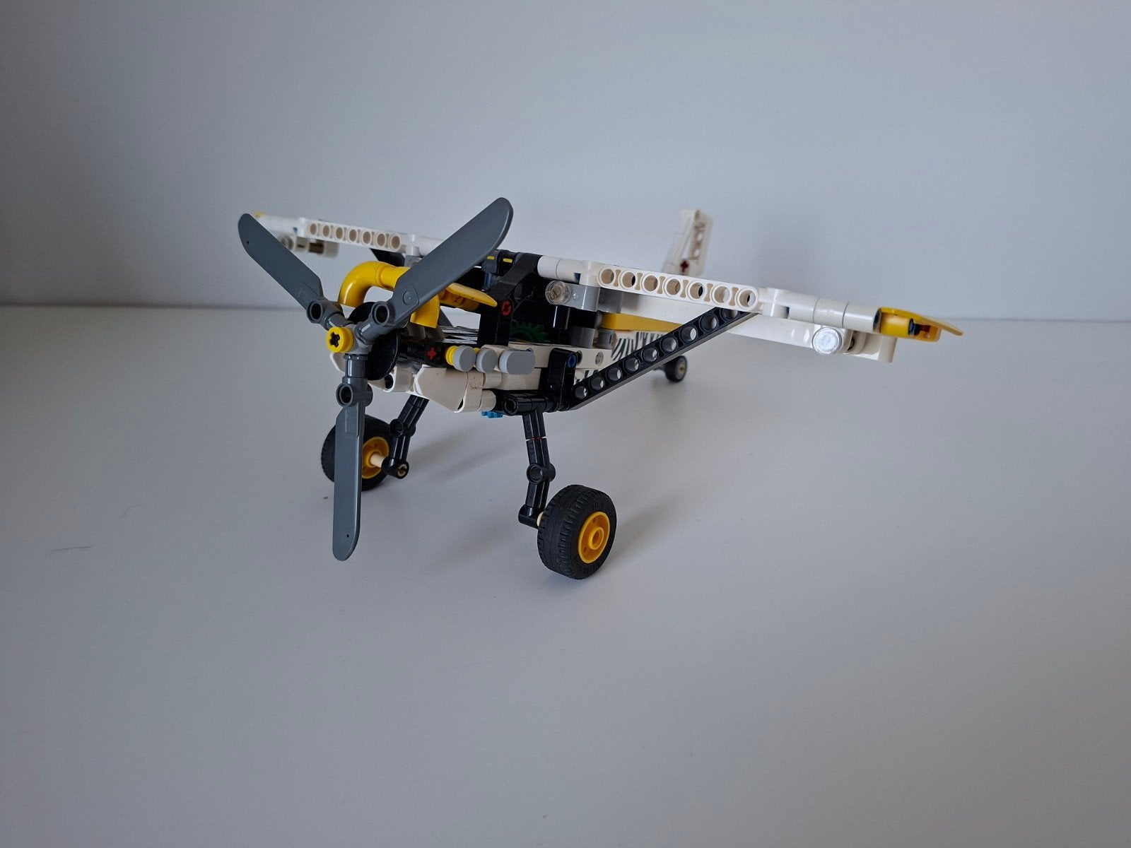 Lego Technic Vliegtuig 42198 - Zo goed als nieuw, Ophalen of Verzenden, Zo goed als nieuw, Overige merken