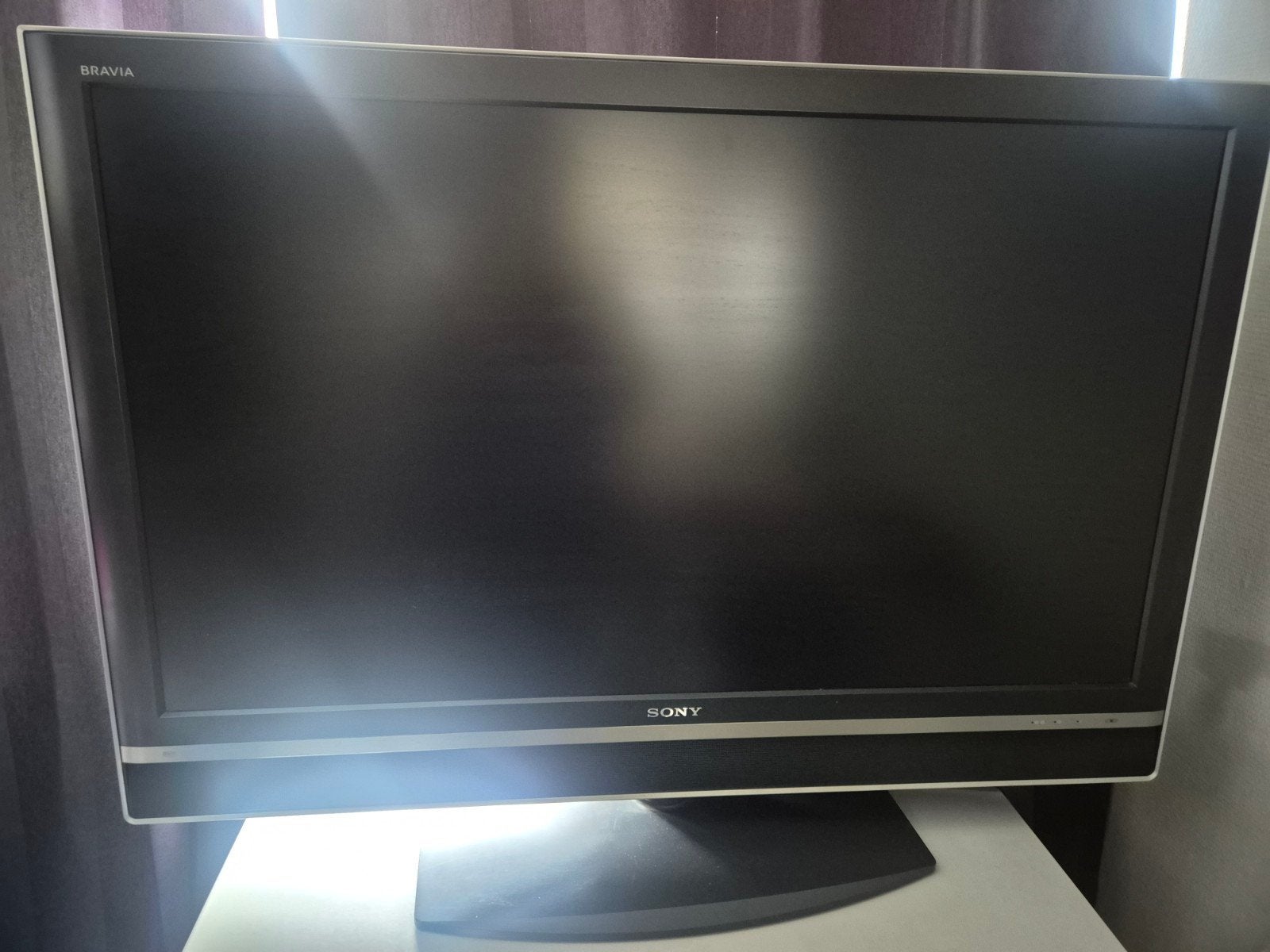 Sony Bravia tv 46 inch met voet en wand/ophangbeugel, Ophalen, Gebruikt, 50 Hz, Sony