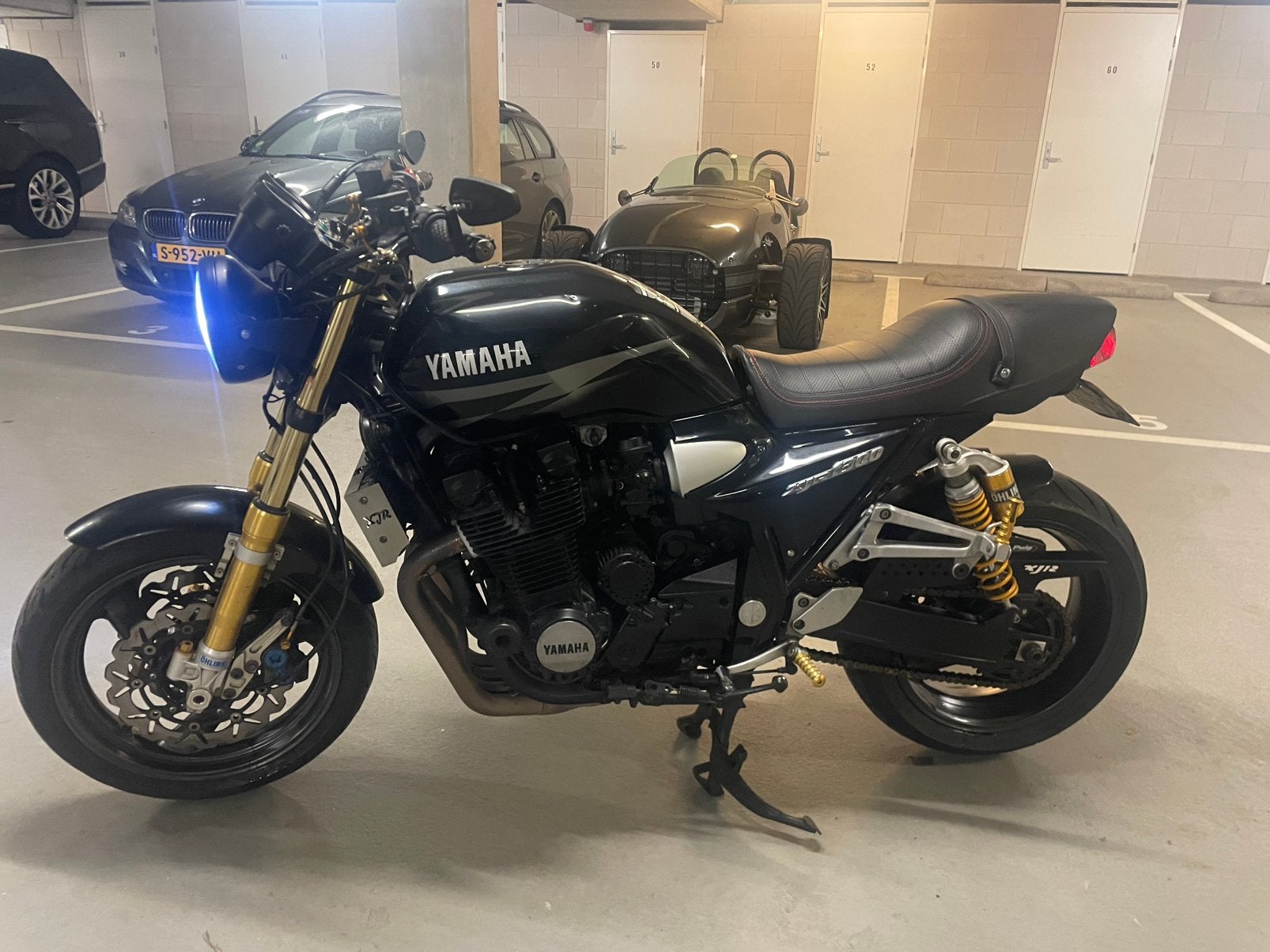 Yamaha XJR 1300 scrambler (Ohlins 'voor' en achter), Motoren, LED Verlichting, 4 cilinders, Motorrijbewijs A, Gebruikt
