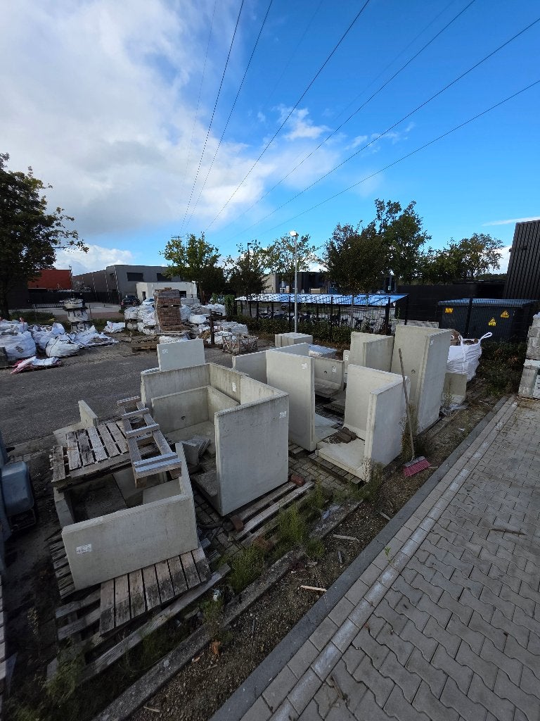 Keerwanden divers beschadigd, Ophalen of Verzenden, Gebruikt, Beton, Overige typen