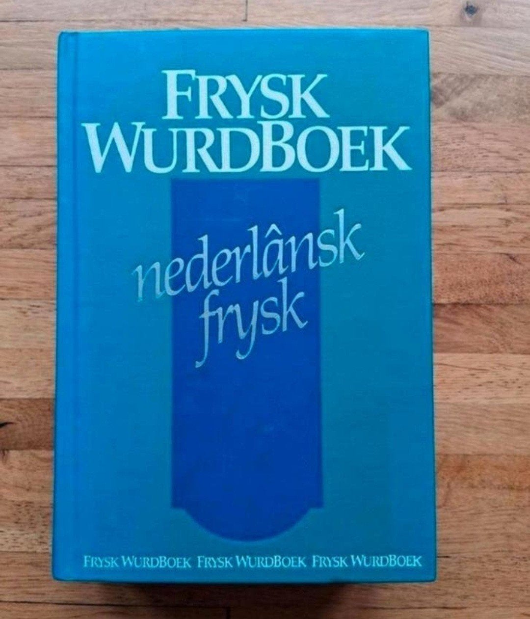 Frysk wurdbook deel 2
Fries woordenboek
Nederlands / Fries, Boeken, Woordenboeken, Zo goed als nieuw, Nederlands, Overige uitgevers