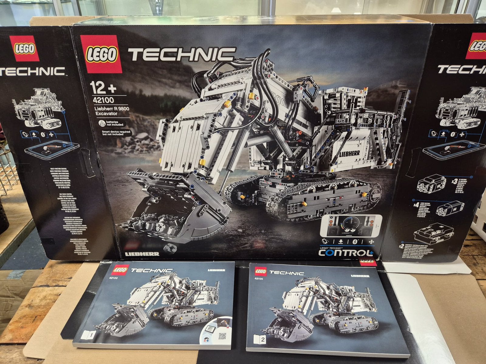 Lego Technic 42100 - Liebherr R 9800 Graafmachine, Ophalen of Verzenden, Gebruikt, Compleet