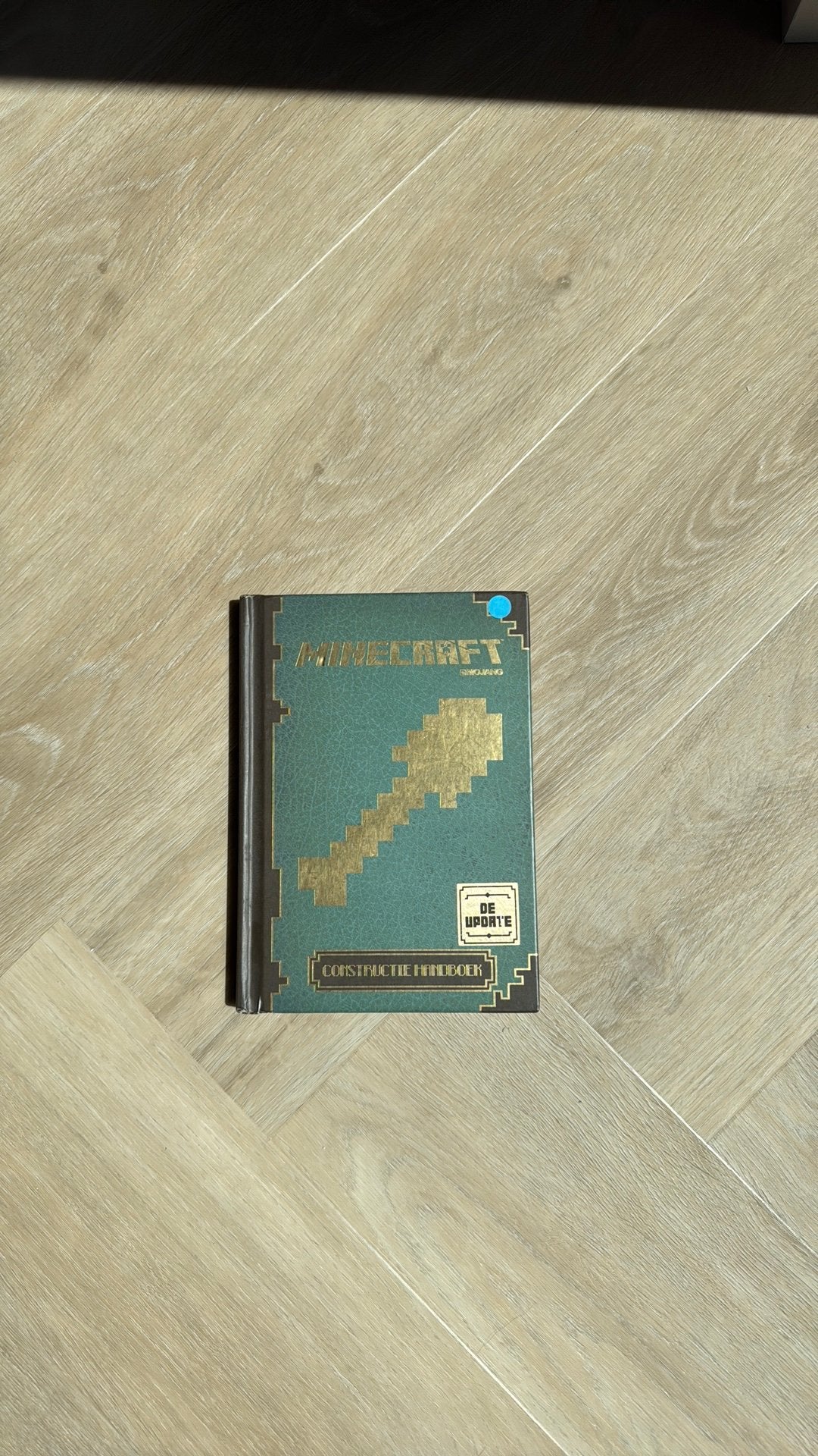 Phil Southam - Minecraft constructie handboek, Non-fictie, Ophalen of Verzenden, Zo goed als nieuw, Phil Southam; Matthew Needler