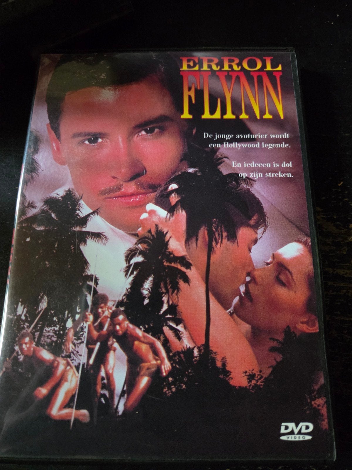 Errol Flynn, Vanaf 16 jaar, Ophalen of Verzenden, Zo goed als nieuw