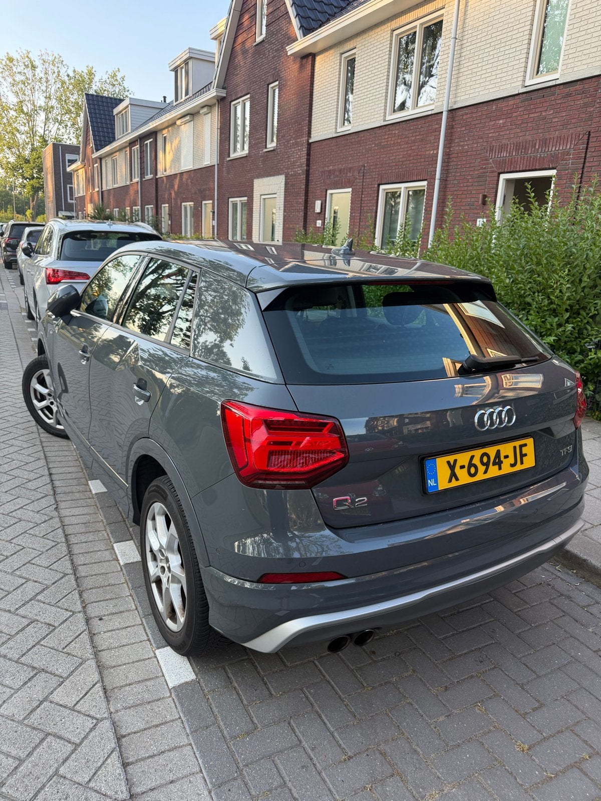 Audi Q2 1.4 Tfsi CoD 150pk S Tronic 2017 Grijs, Auto's, Audi, Q2, 4 cilinders, Leder, 1395 cc