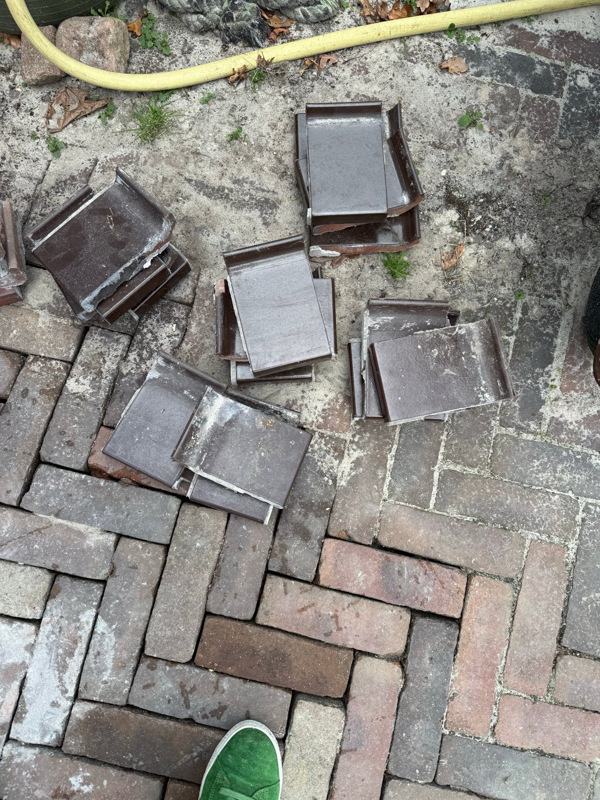 19x Donkerbruine Verglaasde Raamdorpels 160x105x30 mm, Doe-het-zelf en Verbouw, Ophalen, Gebruikt, Keramiek, Overige typen