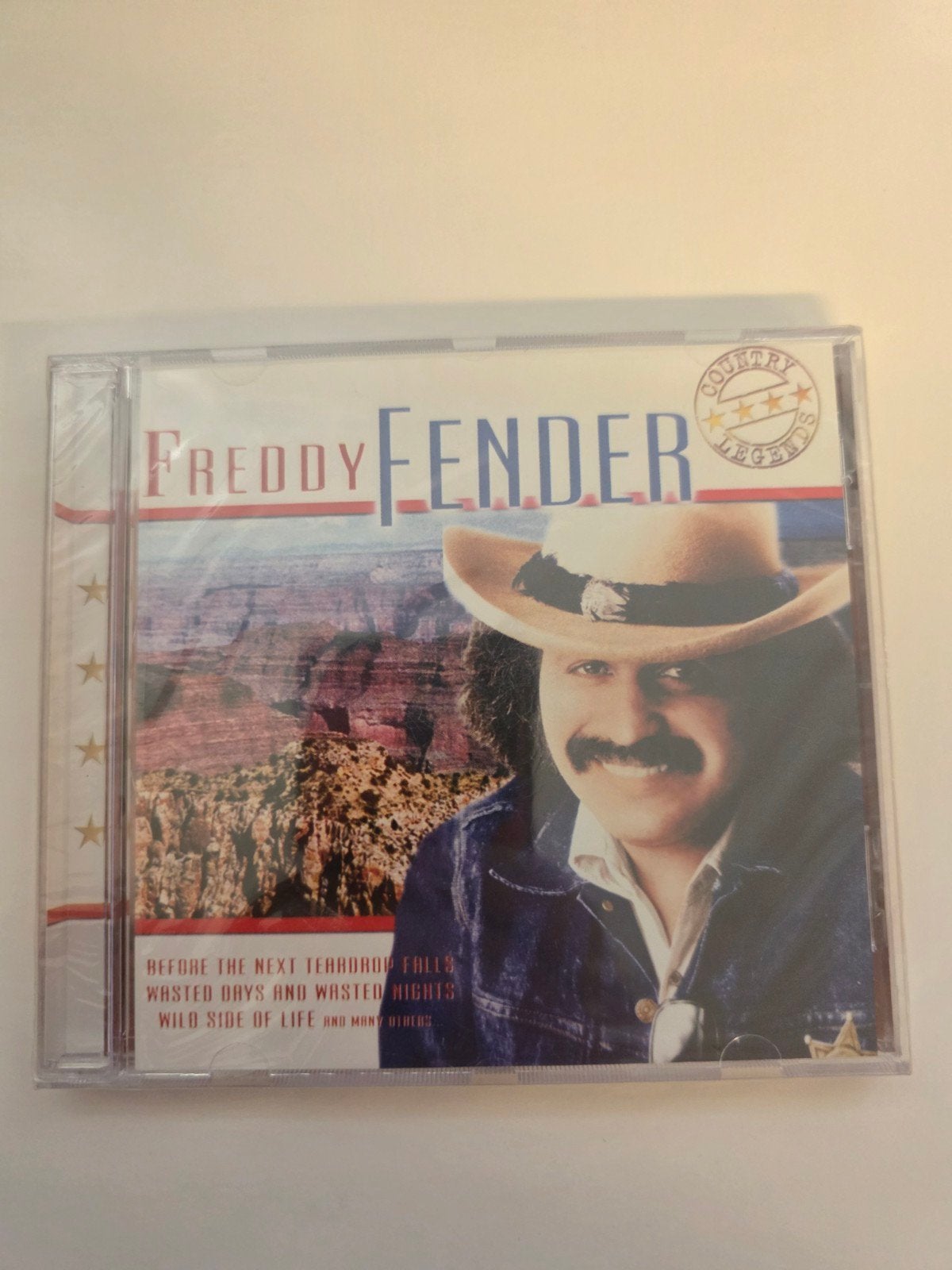 Freddy Fender - Country Legends CD (Nieuw in verpakking), Ophalen of Verzenden, Nieuw in verpakking