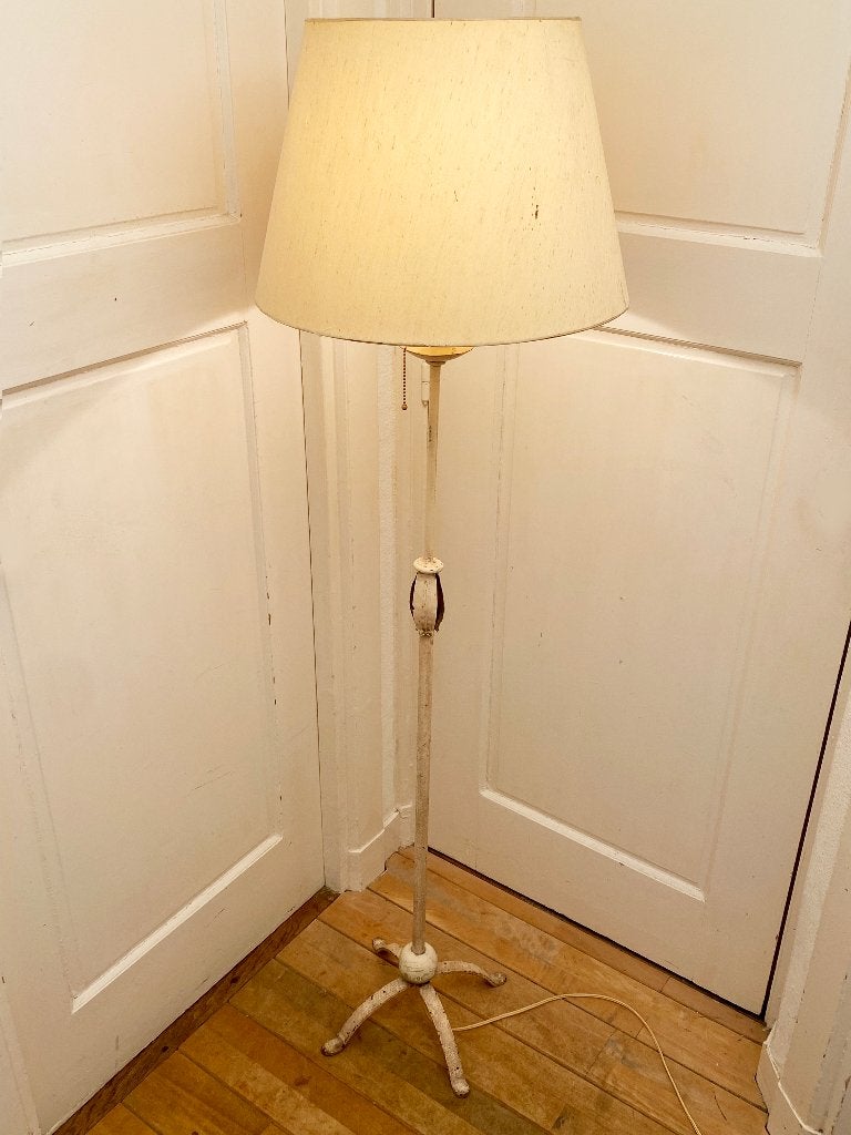 Vintage Mid-Century brocante smeedijzeren vloerlamp met kap, Ophalen, Gebruikt, E27 (groot), Textiel
