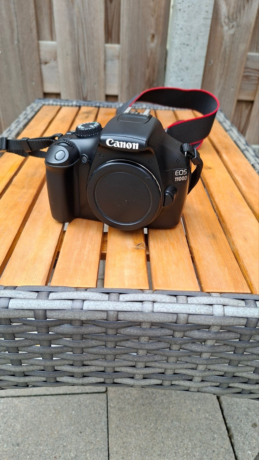 Canon EOS 1100D Spiegelreflexcamera met accessoires, Audio, Tv en Foto, Fotocamera's Digitaal, Gebruikt, Spiegelreflex, Canon